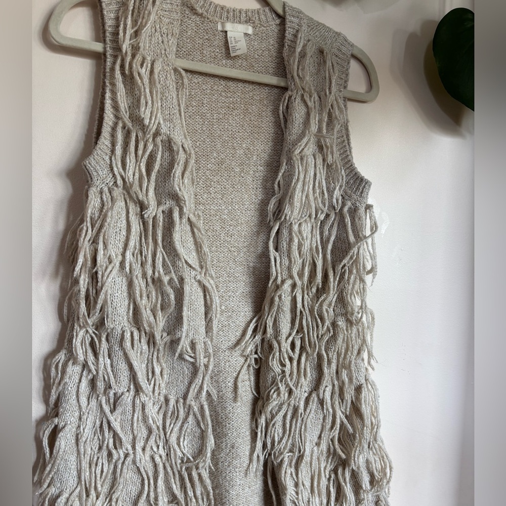 H&M fringe long knit vest - Picture 2 of 3
